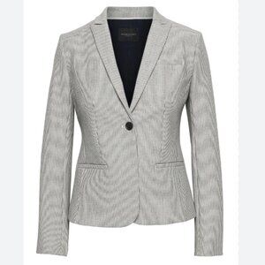 Banana Republic Classic Fit Striped Blazer. One Button Closure.